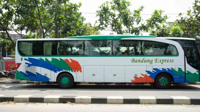 Berapa Harga Tiket Bus Bandung Express ?