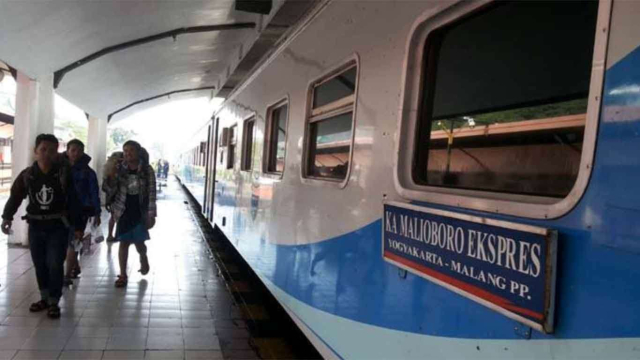 Informasi Jadwal Kereta Api Malioboro Ekspres