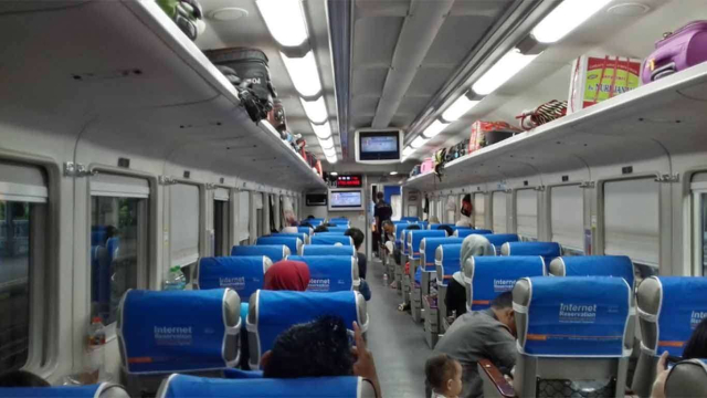 Informasi Jadwal Kereta Api Senja Utama Cirebon