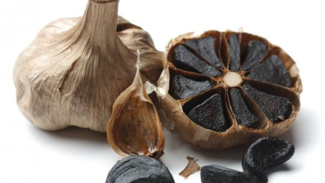 Manfaat Black Garlic atau Bawang Putih Hitam Untuk Kesehatan