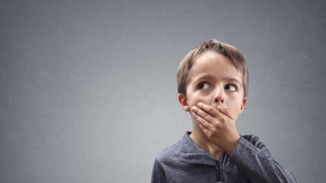 Mengapa Anak-anak Suka Mendramatisir Kebenaran dan Berbohong?